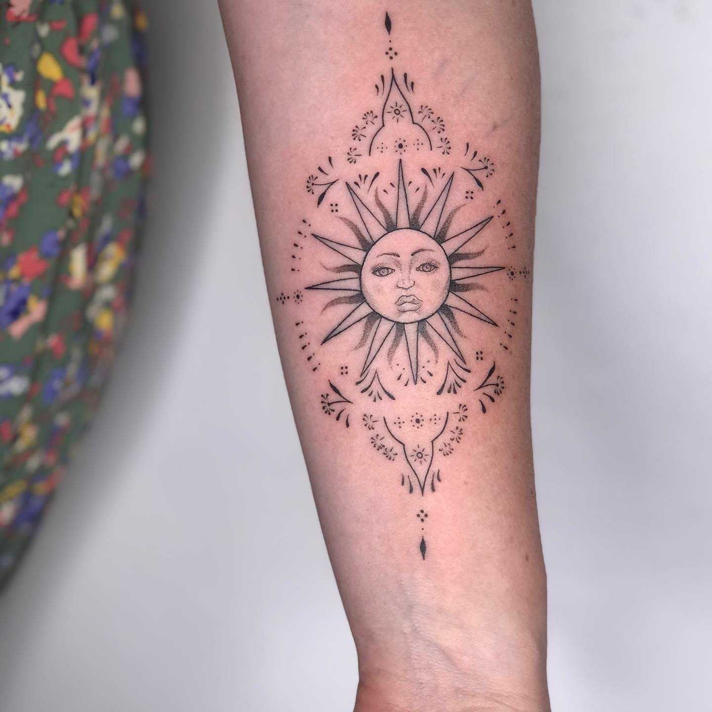 Chicago tattoo artist Cheyenne Enderson finds a niche in realistic patch  tattoos - Chicago Sun-Times